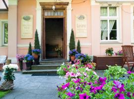 Willa Sarna, romantic hotel in Międzyzdroje