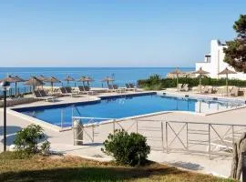 Alua Suites Las Rocas