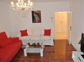 Apartment Paradies - U1 Station altes Landgut