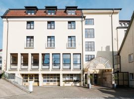 Hotel Pelikan, hotel v destinaci Schwäbisch Gmünd
