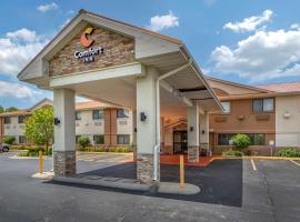 Comfort Inn Moline - Quad Cities, hotel cerca de Aeropuerto Internacional Quad City - MLI, 