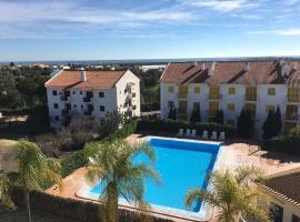 Tavira Cozy flat with explendid view, hotel in Tavira