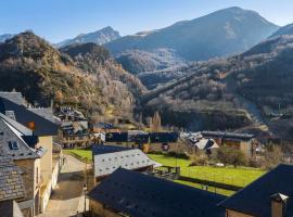 Casa Santiago alojamientos rurales en Panticosa, ваканционна къща в Пантикоса