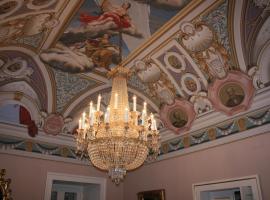 Palazzo Franza Musarò: Ugento'da bir otel
