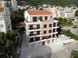 Mar Azul Apartments Petrovac, hotel di Petrovac na Moru