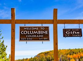 The Cabins at Historic Columbine, rumah percutian di Clark