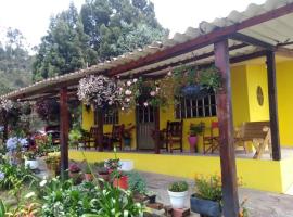 Hospedaje Rural Nacimiento Río Bogotá, cheap hotel in Villapinzón