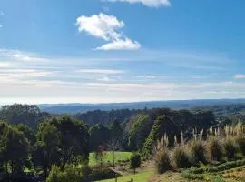 Beech Forest Cottage (Cozy Otways Accommodation)