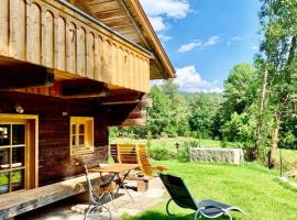 Chalet Dürrfeld *****, hotel with parking in Viechtach