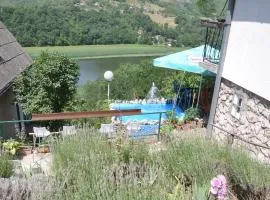 Vila Lena