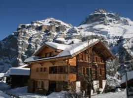 Olle and Maria's B&B- apartment, apartemen di Gimmelwald