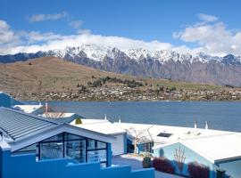 Spinnaker Bay Apartments, kh&aacute;ch sạn c&oacute; hồ bơi ở Queenstown