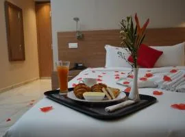 HOTEL ASTRAL