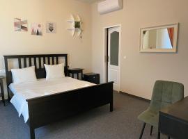 Boutique Rooms with Parking，位于奥拉迪亚的旅馆