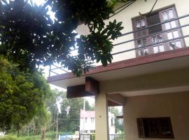 TripThrill Ayana Homes, cottage in Kushālnagar