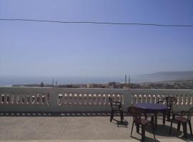 Family house with a breathtaking Terrace view, hytte i Agadir
