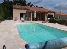 Villa gonfaron – hotel w mieście Gonfaron