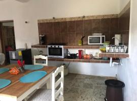 1 and 2 separate bedrooms for rent, hotel in San Crisanto