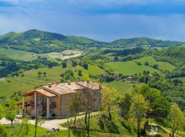 Country House Ca'Balsomino: Urbino'da bir otel