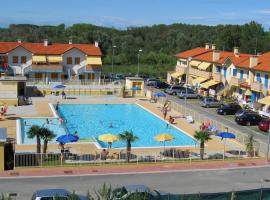 Belvilla by OYO Quadrilocale Solmare a Rosolina, holiday rental in Rosolina