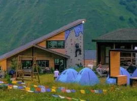 Zeta Camping
