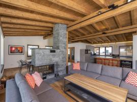 Chalet Vega - Arlberg Holiday Home, majake sihtkohas Pettneu am Arlberg