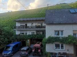 Gästehaus Bautz, hotel di Enkirch