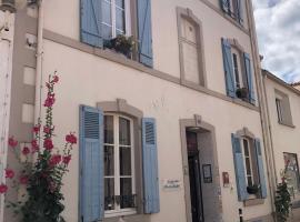 Maison Richet, romantisches Hotel in Les Sables-dʼOlonne