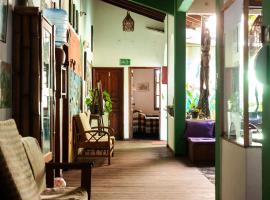 Le Petit Jardin, leilighetshotell i Baños