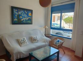 Apartamento en pleno Parque Natural Cabo de Gata, Isleta del Moro、ラ・イスレタ・デル・モロのホテル