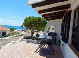 La Perla De la Ostra, hotel con estacionamiento en Platja de l’Almadrava