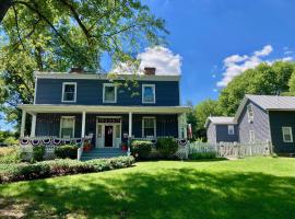 Family Farmhouse Inn, hotel con parking en Mount Jackson