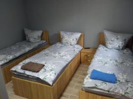 M3 - Mieszkanie 2 pokoje , kuchnia , łazienka, מקום אירוח ביתי בגרודז'יסק מזובייצקי