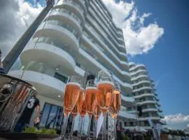 Mamaia Nord Luxury Beach