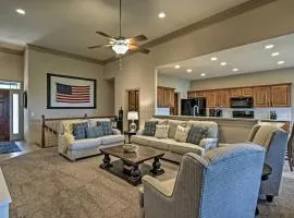 4 Mi to Silver Dollar City Townhome with Game Room!