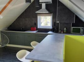 Studio neuf c&ocirc;t&eacute; campagne agr&eacute;able &agrave; vivre.