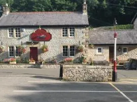 Anglers rest
