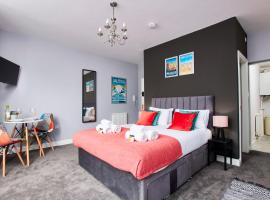 Delven House, Apartment 2, family hotel in Castle Donington