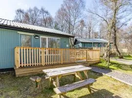 Bracken Lodge 7 with Hot Tub