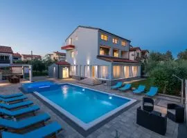 9 bedroom villa in Medulin