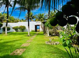 PRAIA DO SOL TRIPLEX BEACH HOUSE, holiday home in Salvador