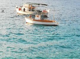 TRADITIONAL HOUSE ALEPIS IN AREOPOLIS, ξενοδοχείο στην Αρεόπολη