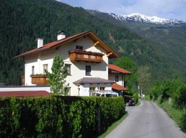 Haus Grünbacher, ski resort in Lienz