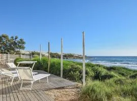 Beautiful Home In Siracusa With Wifi