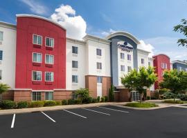 Candlewood Suites Greenville, an IHG Hotel, hotel berdekatan Donaldson Center - GDC, Greenville