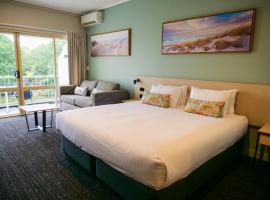 Nightcap at Hinterland Hotel Nerang – hotel w pobliżu miejsca Nerang National Park w mieście Gold Coast
