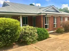 Wagga Apartments #9