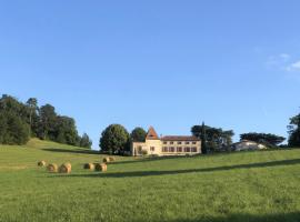 La Bastide Portoly B&B "Pruneaux", hotel v destinaci Penne-dʼAgenais