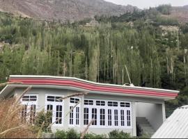 Green Guest House Altit Hunza, Ferienunterkunft in Hunza