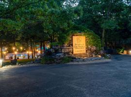 Cabins at Green Mountain, Trademark Collection by Wyndham, hotel in Branson